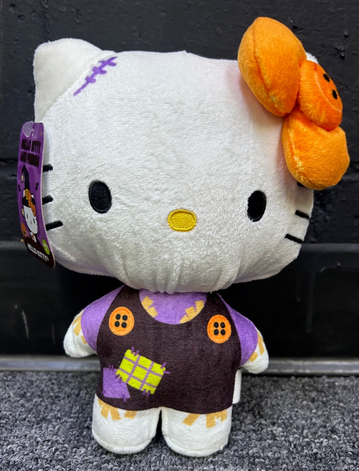 9" Hello Kitty Halloween Plush