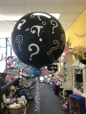 Gender Reveal 3 foot balloon. Filled with confetti and balloons.